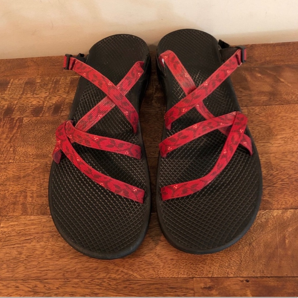 Beautiful Floral Chacos